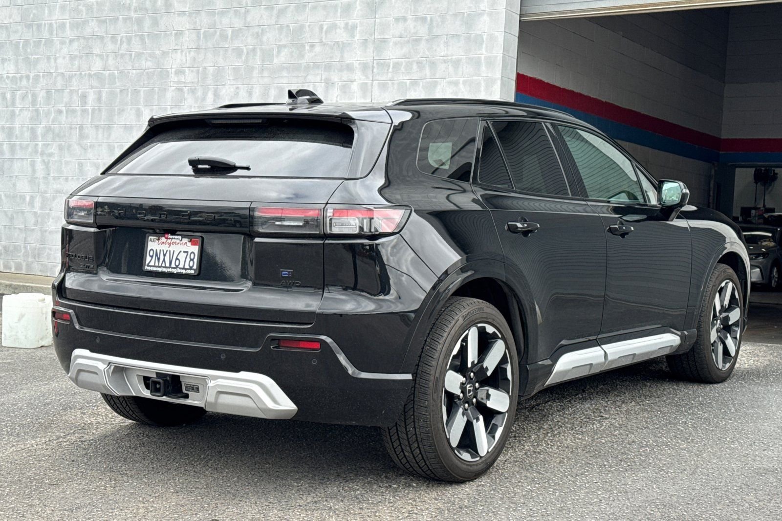 2024 Honda Prologue Elite photo 5