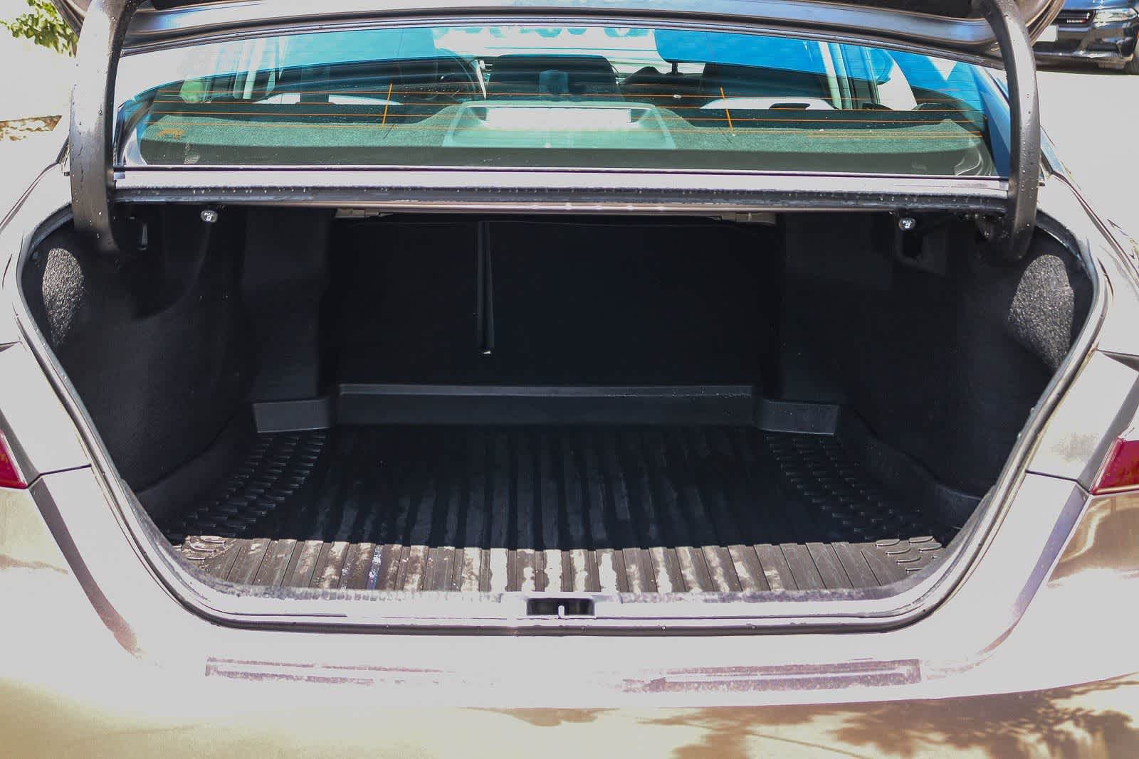 Used 2019 Predawn Gray Mica Toyota LE image 26
