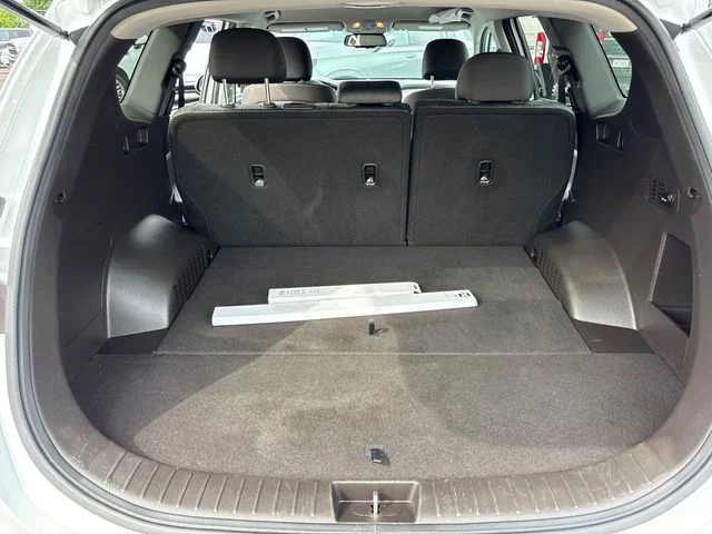 Used 2020 Gray Hyundai SEL image 32