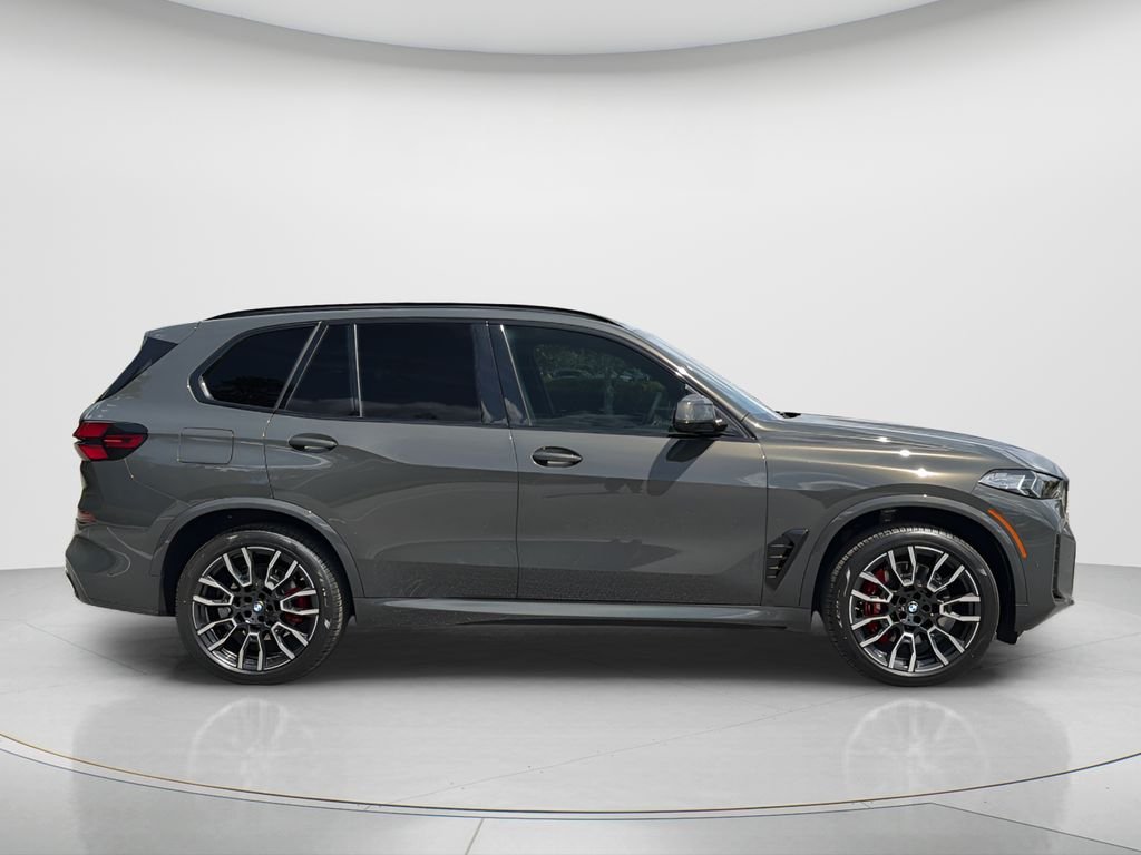 New 2026 Dravit Grey Metallic BMW xDrive40i image 25