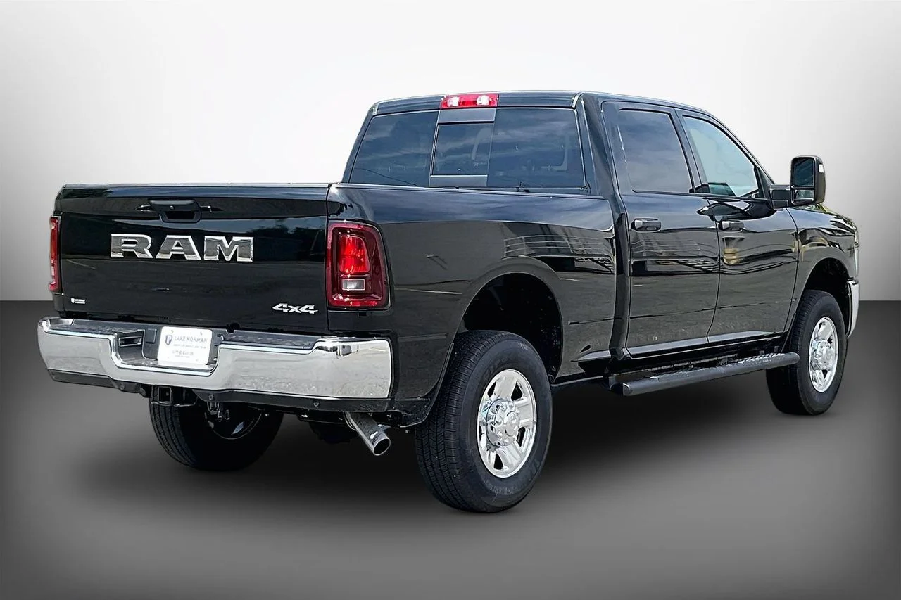 New 2026 Diamond Black Crystal Pearlcoat RAM Tradesman image 8