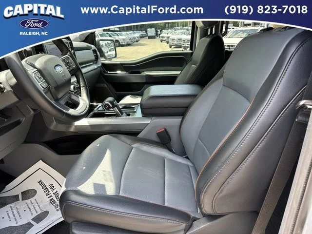 Used 2025 White Ford Lariat image 19