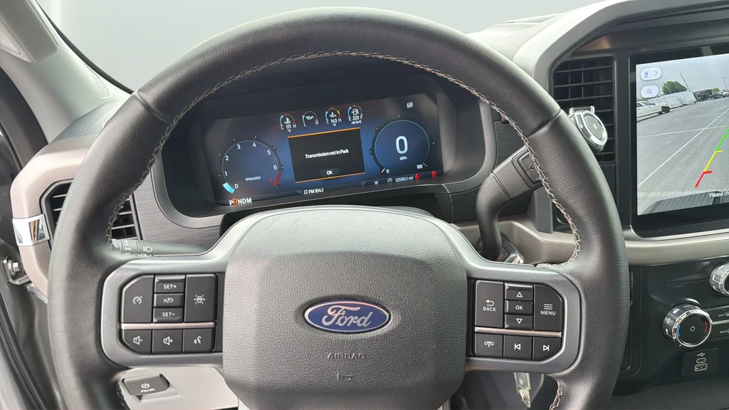Used 2025 Silver Ford XLT image 26