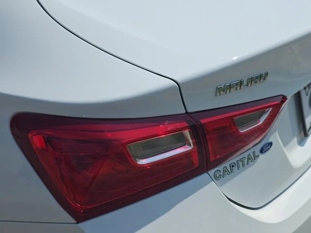 Used 2024 White Chevrolet LS image 33