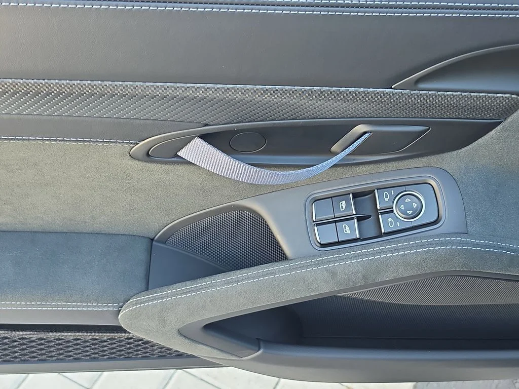 Used 2025 Silver Porsche GT4 RS image 10