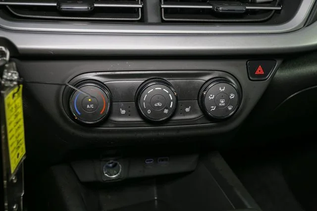 Used 2024 Blue Chevrolet 1RS image 23