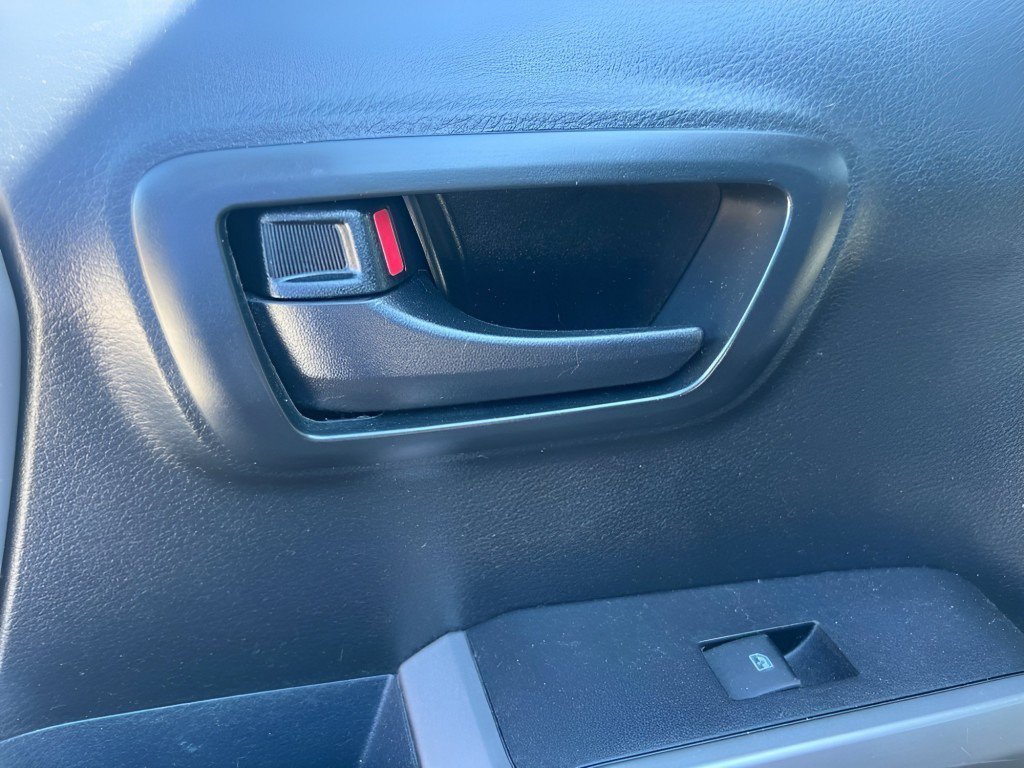 Used 2018 Magnetic Gray Metallic Toyota SR5 image 21