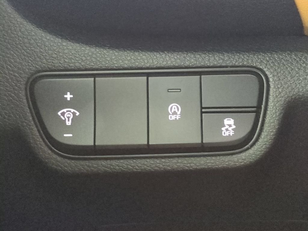 Used 2024 White Kia EX image 28