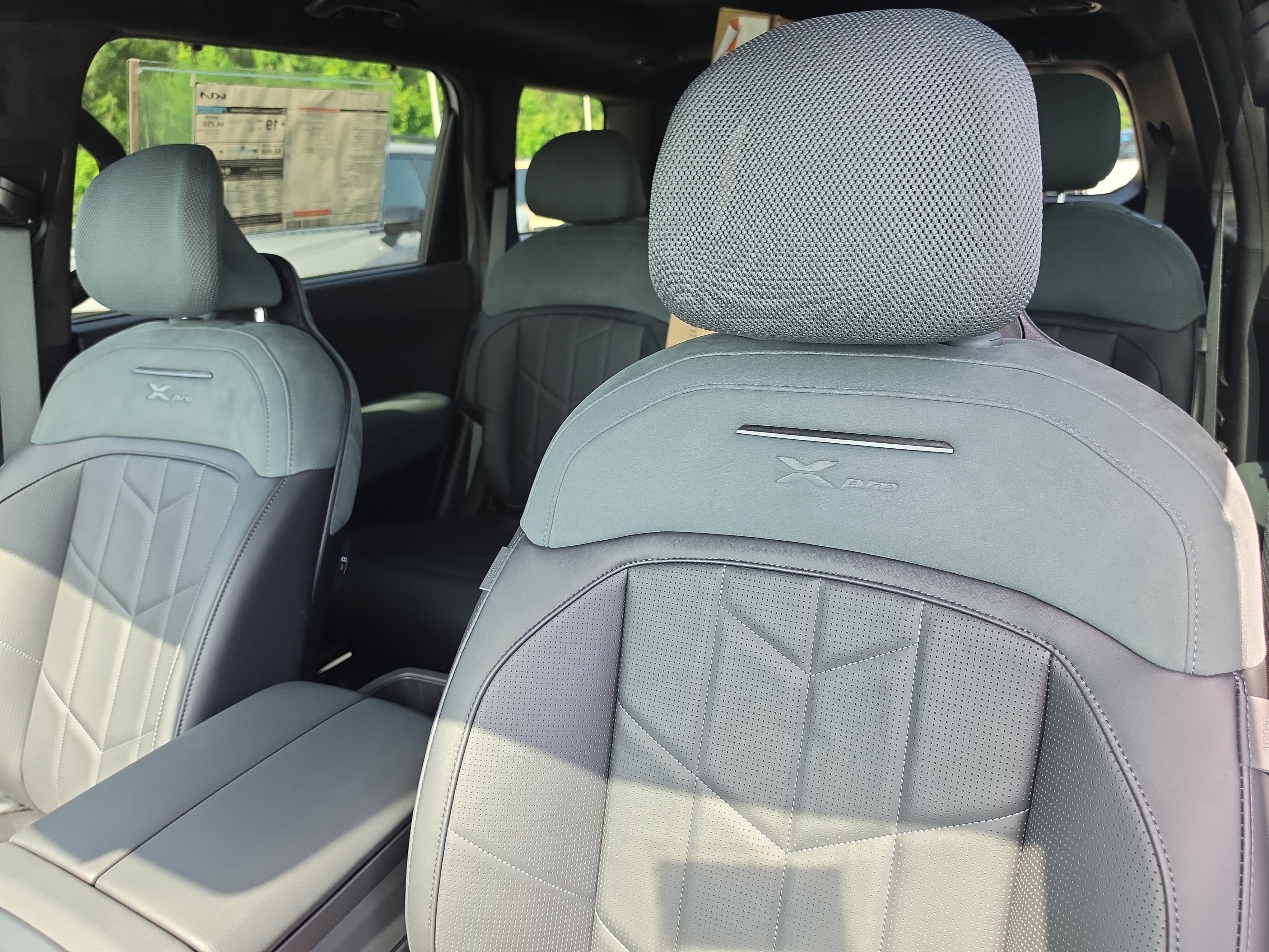 New 2027 Glacial White Kia X-Pro SX Prestige image 23