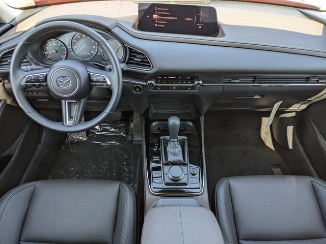 2025 Mazda CX-30 Premium - Photo 12