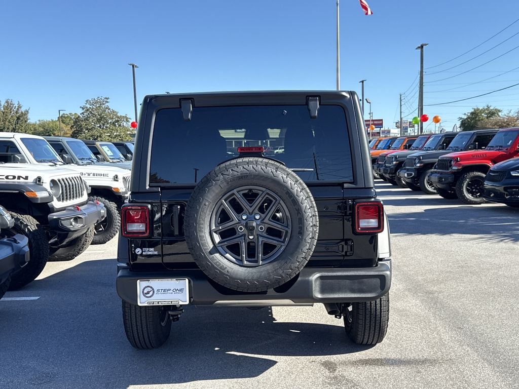 New 2026 Black Clear-Coat Exterior Paint Jeep Sport S image 6