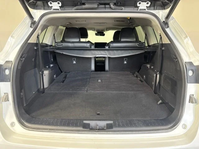 Used 2023 Pearl Toyota Limited image 23