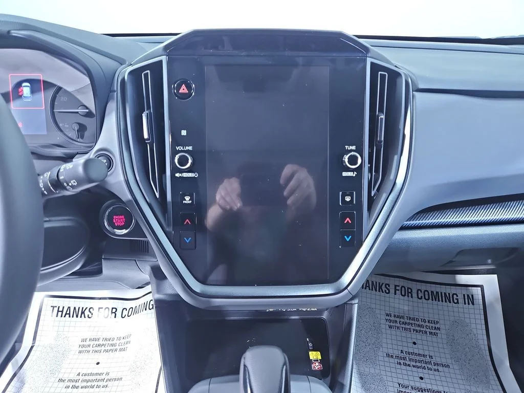 2025 Subaru Crosstrek Limited - Photo 16