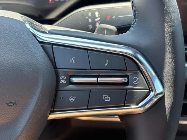 2026 Chevrolet Equinox LT - Photo 13