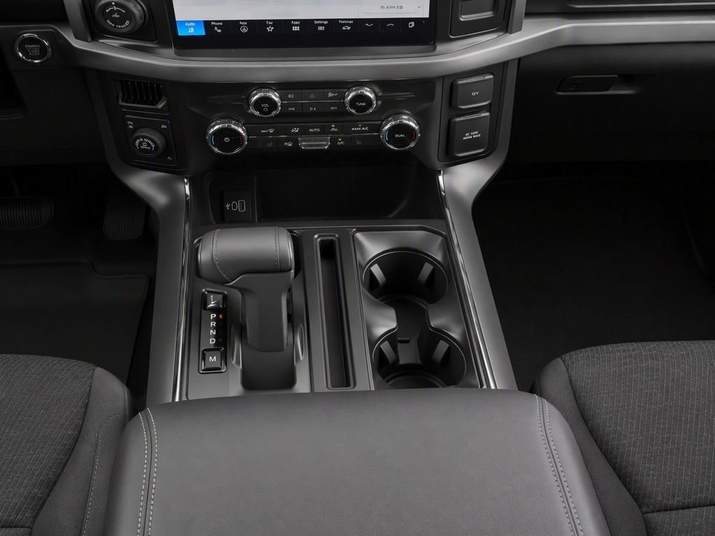 New 2026 Agate Black Metallic Ford XLT image 14