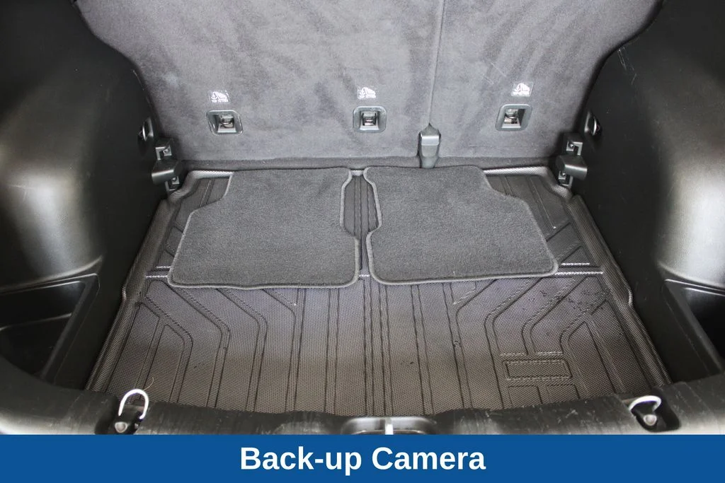 Used 2022 Gray Jeep Limited image 16