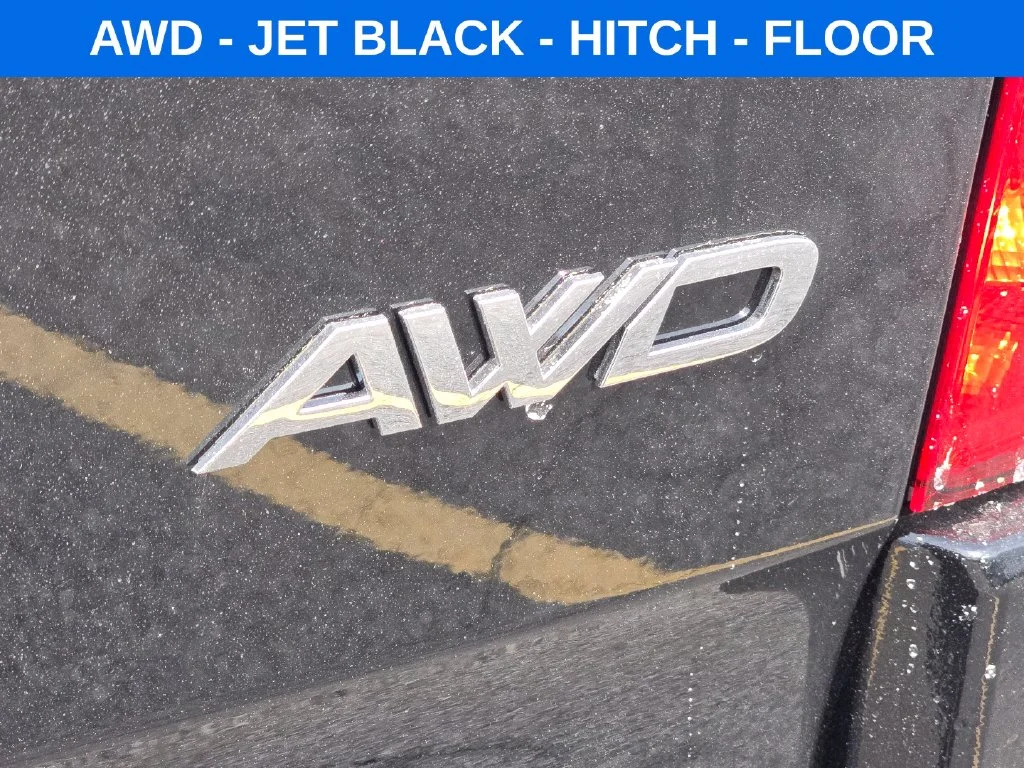New 2026 Jet Black Mercedes-Benz Cargo 170 WB image 3