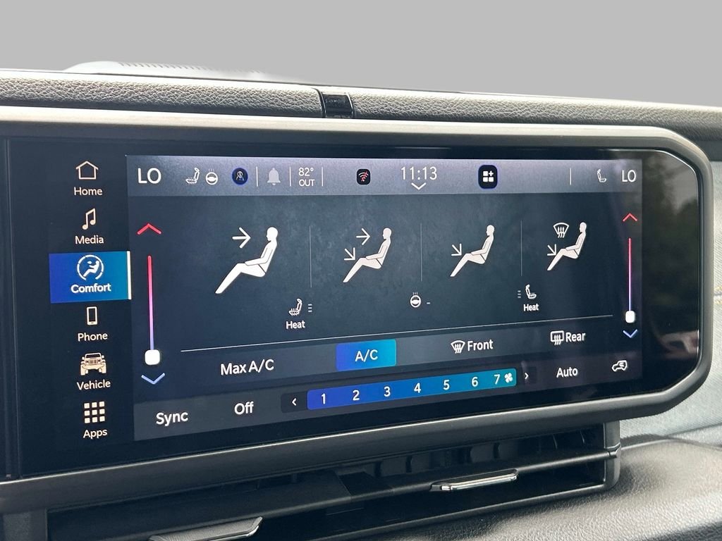 Used 2025 Black Jeep Sport S image 27