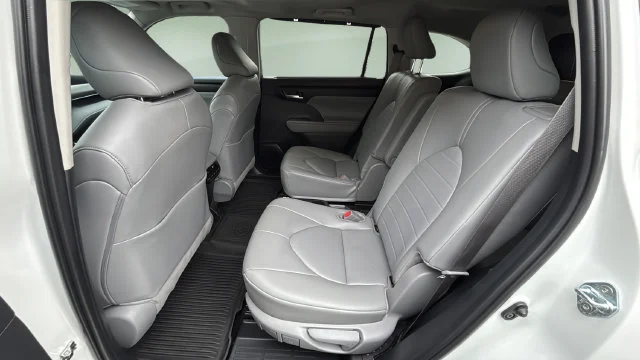 Used 2026 Beige Toyota XLE image 20