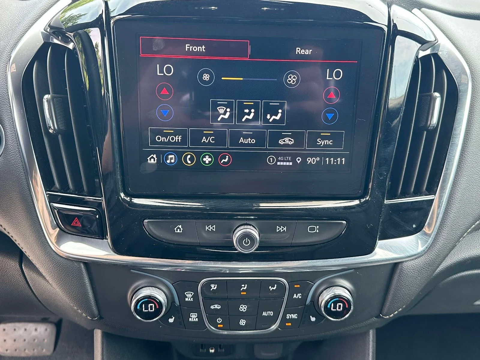 2023 Chevrolet Traverse 3LT - Photo 10