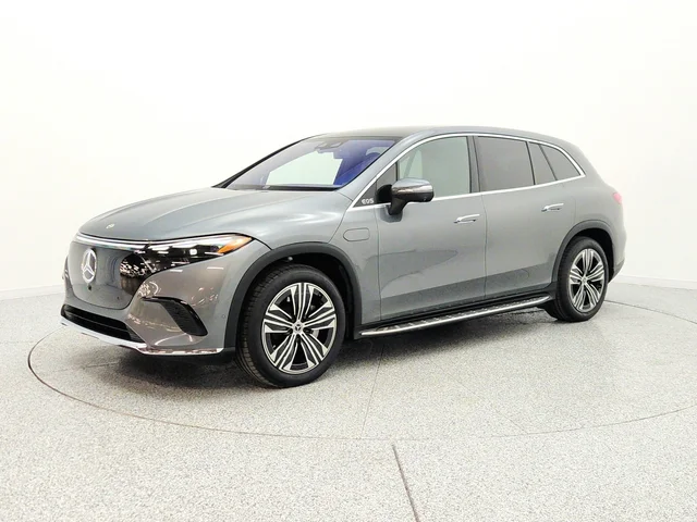 2023 Mercedes-Benz EQS SUV EQS 450 4MATIC Auto's photo