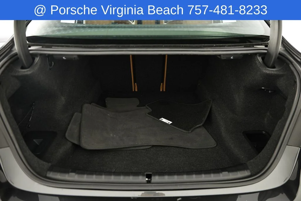 Used 2023 Gray BMW 540i xDrive image 32