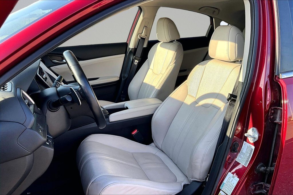 Used 2022  Honda Touring image 23