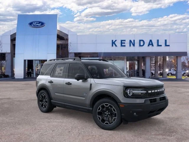 New 2026 Carbonized Gray Metallic Ford Outer Banks image 7