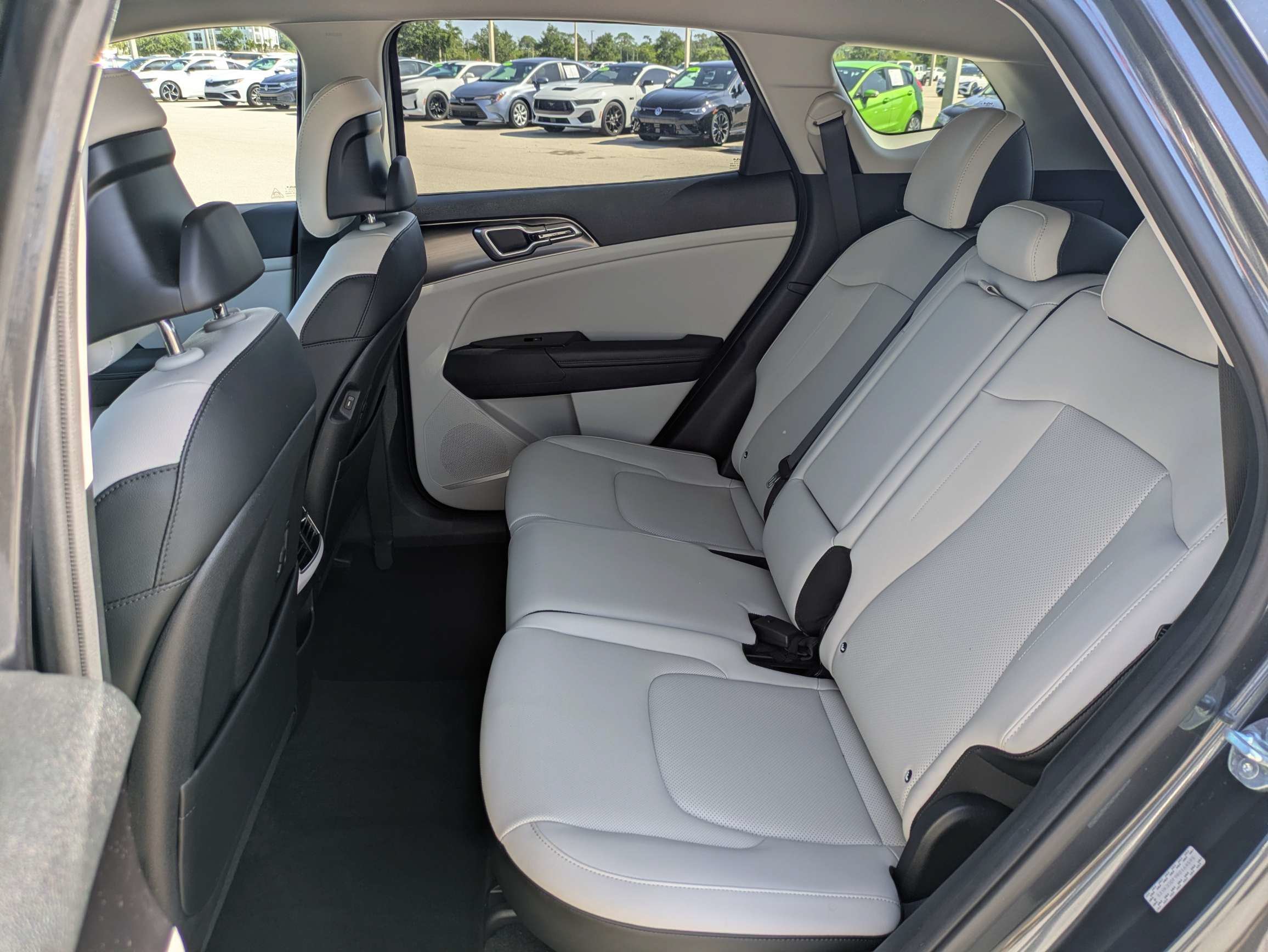 Certified Used 2024 Gravity Gray Kia EX image 14