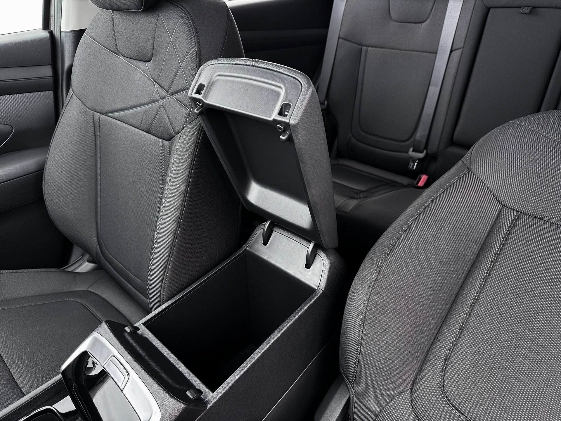 New 2026 Ecotronic Gray Hyundai SE FWD image 18