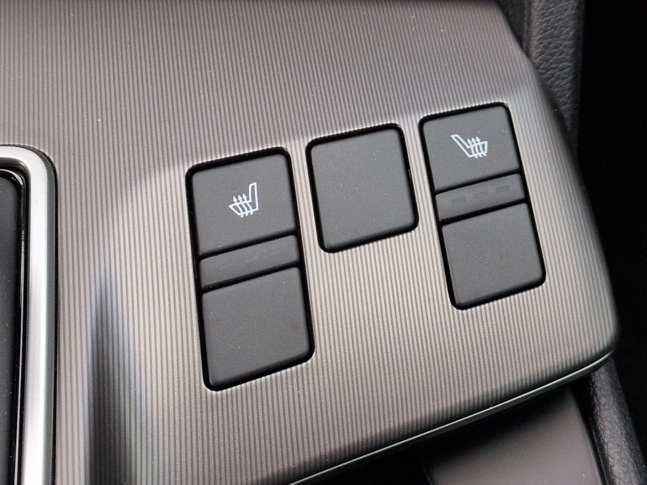 New 2027 Wolf Gray Kia SX image 28