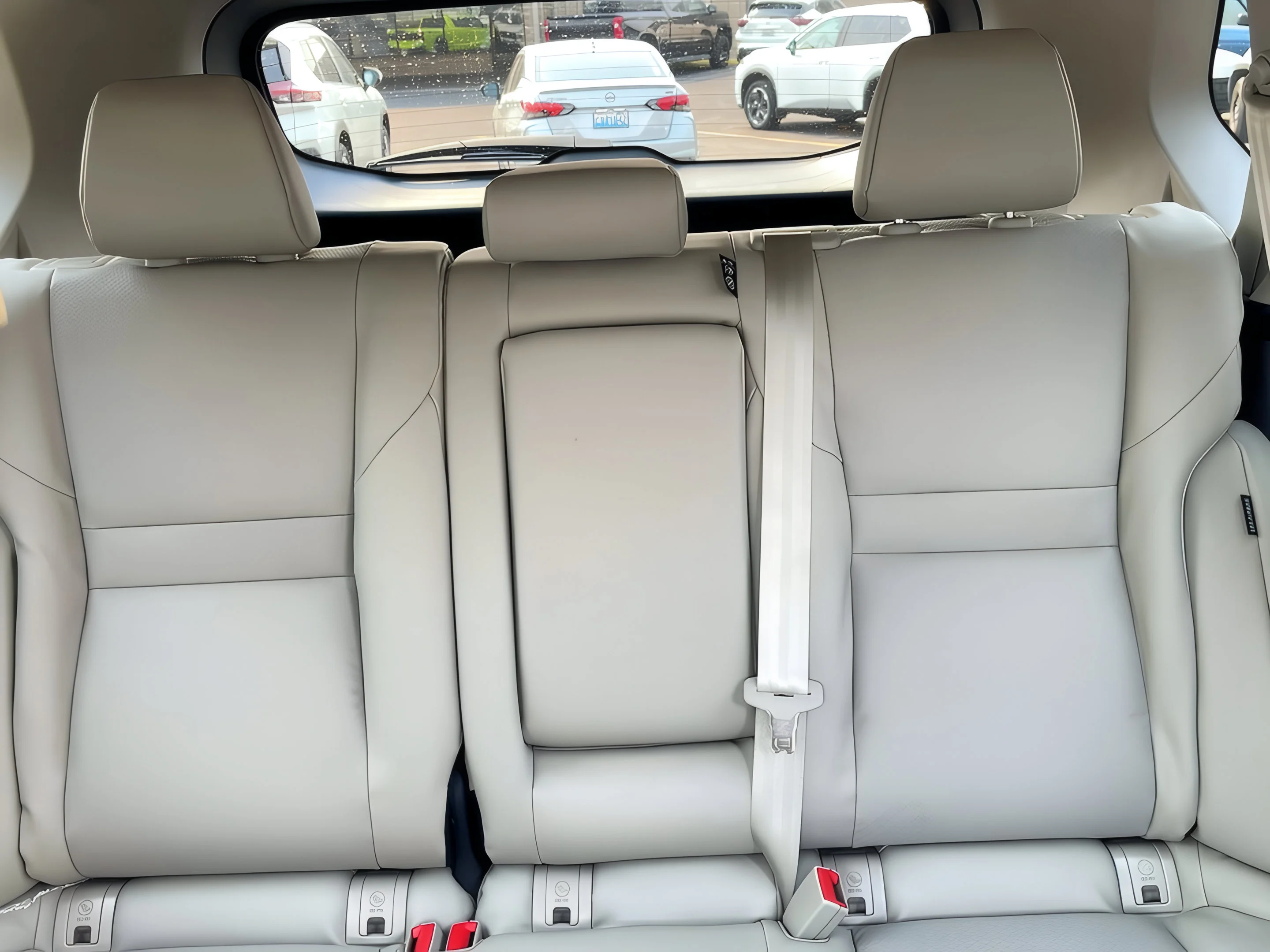 New 2026 Everest White Pearl Tricoat Nissan Dark Armor image 13