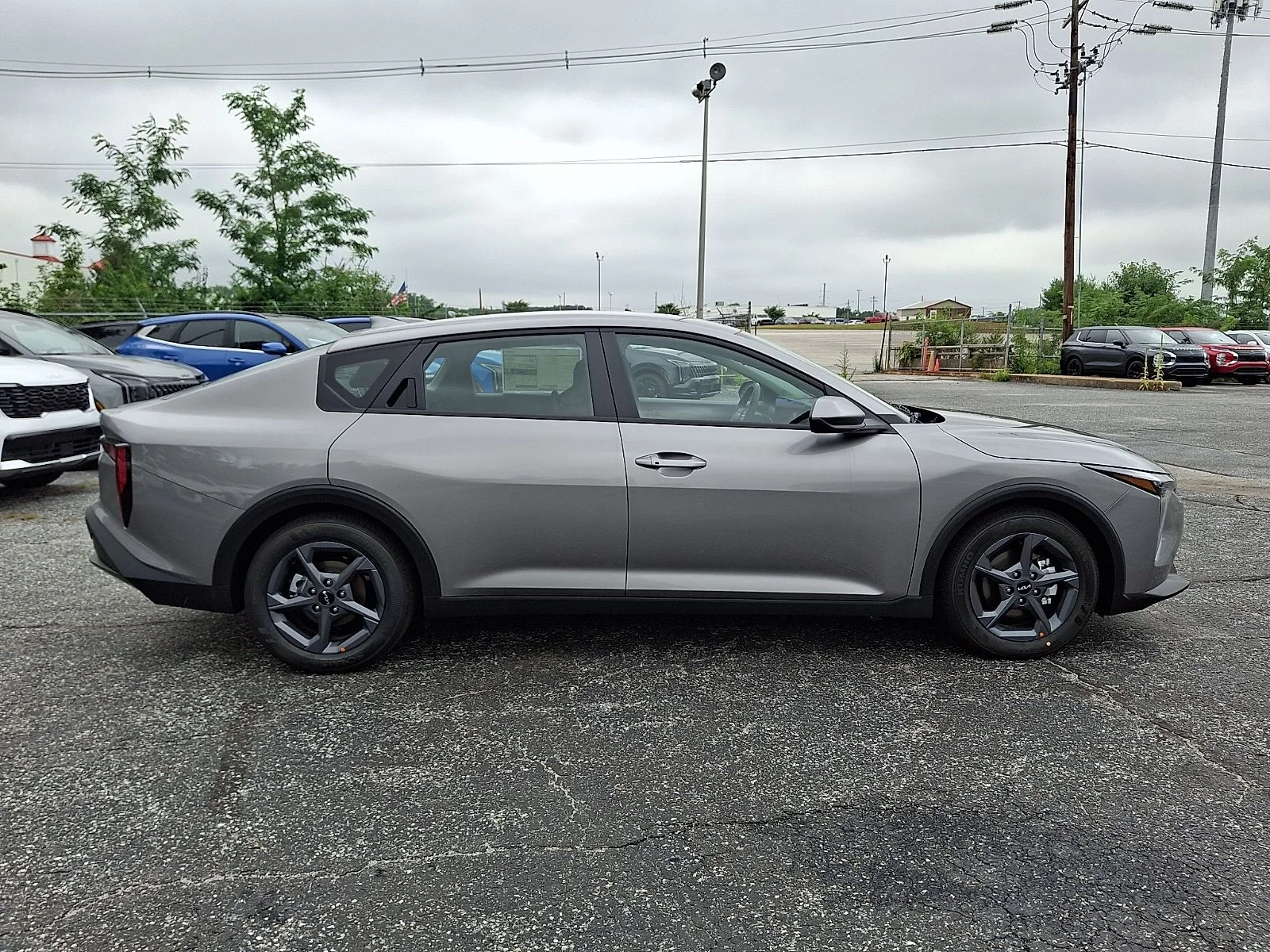 New 2026 Gray Kia LXS image 9