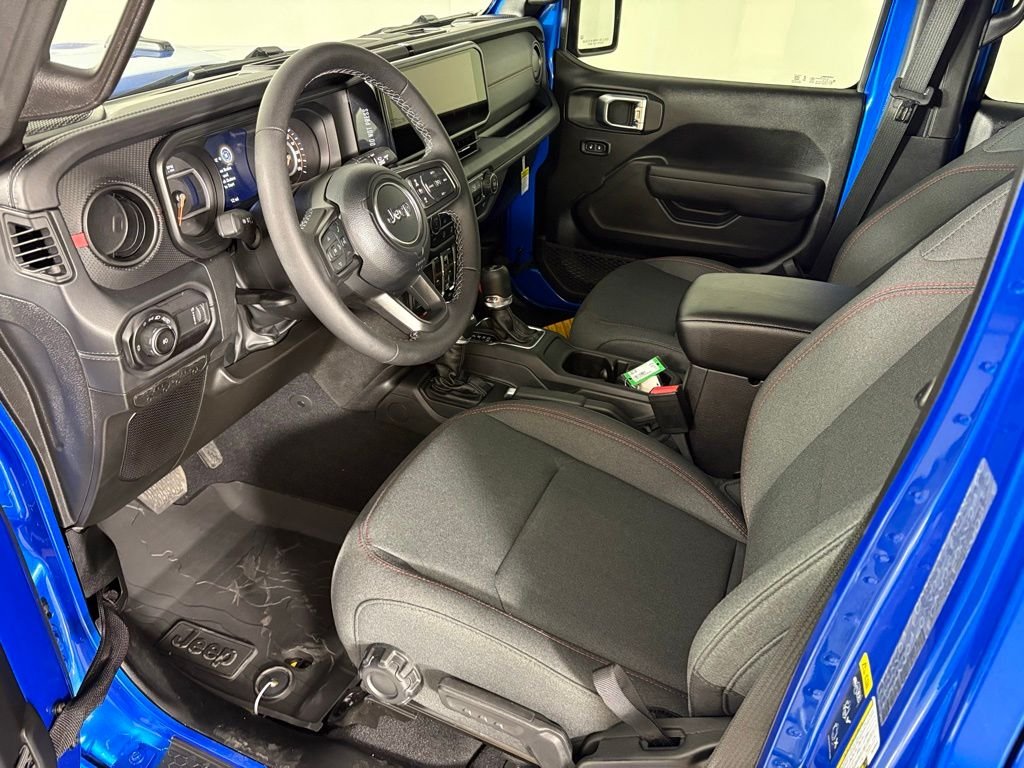New 2026 Hydro Blue Pearlcoat Jeep Rubicon image 19