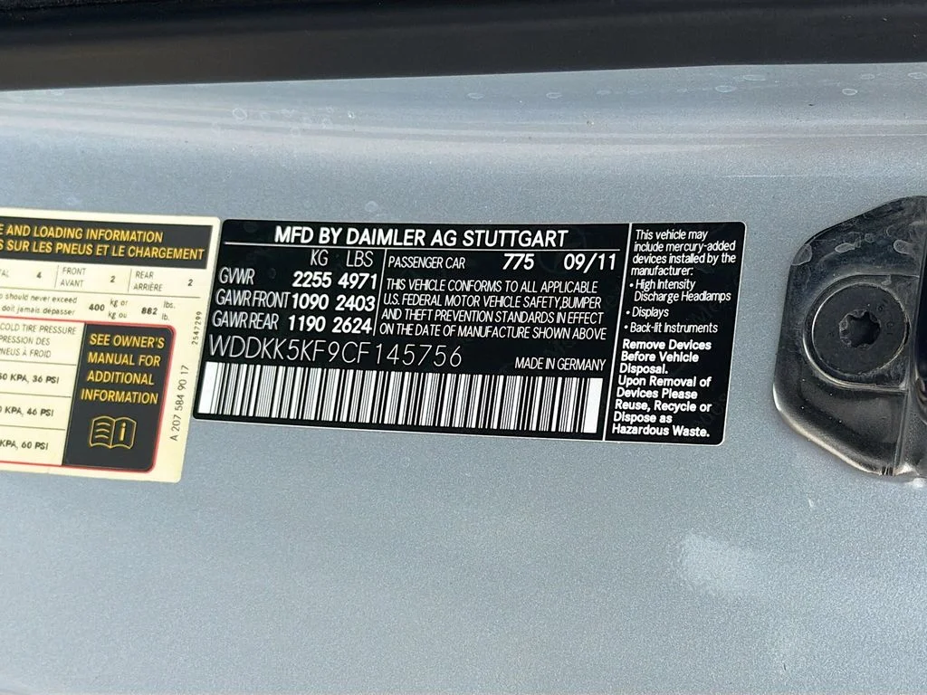 Used 2012  Mercedes-Benz E 350 image 39