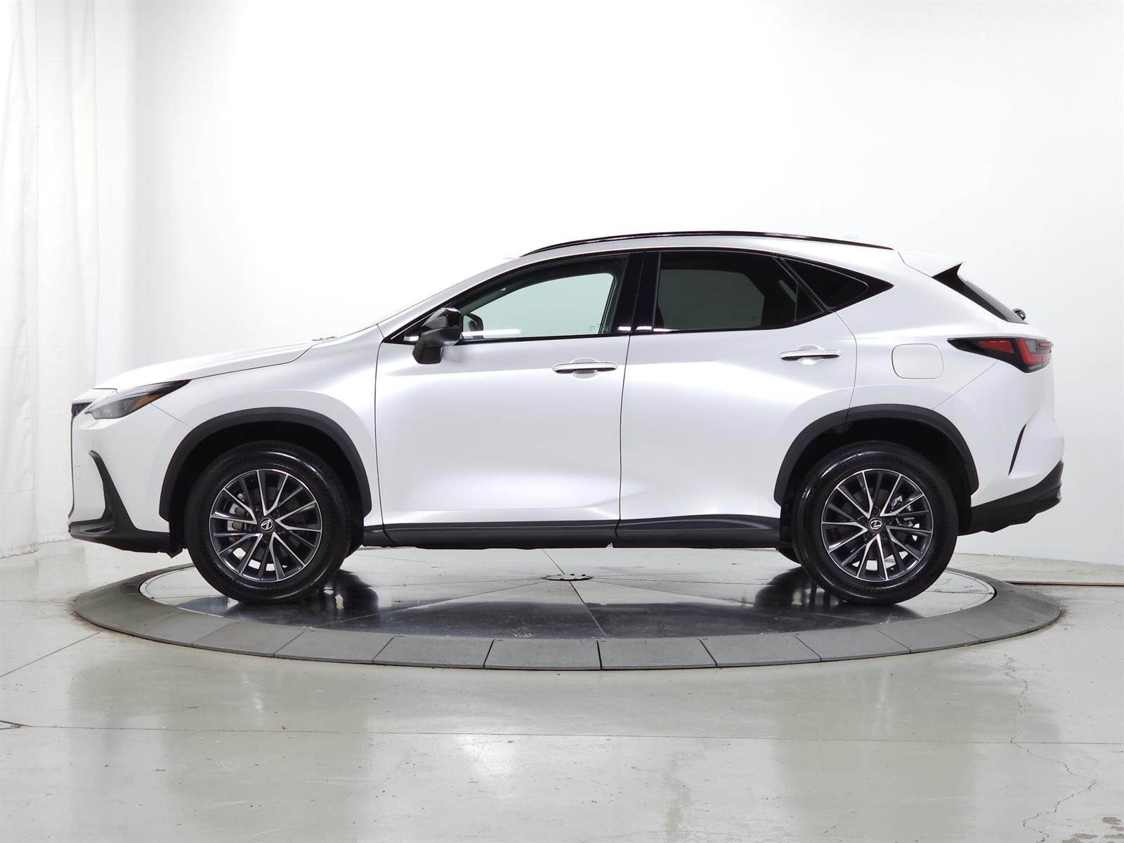 Certified Used 2024 White Lexus PREMIUM image 5
