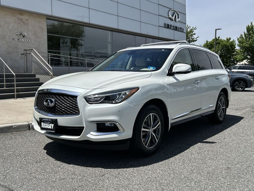 2017 INFINITI QX60 3.5 AWD's photo