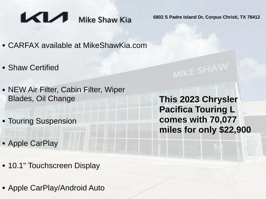 Used 2023 Gray Chrysler Touring L image 3
