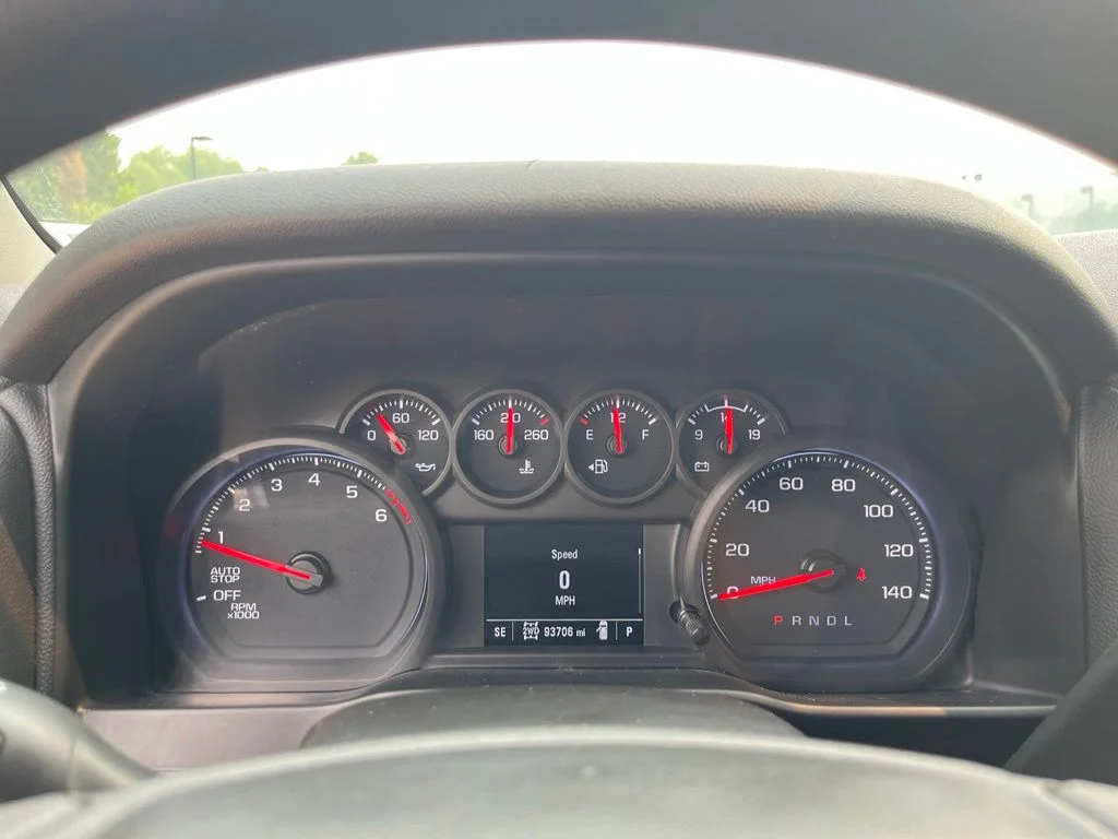 Used 2021 Steel Metallic Chevrolet Custom image 20