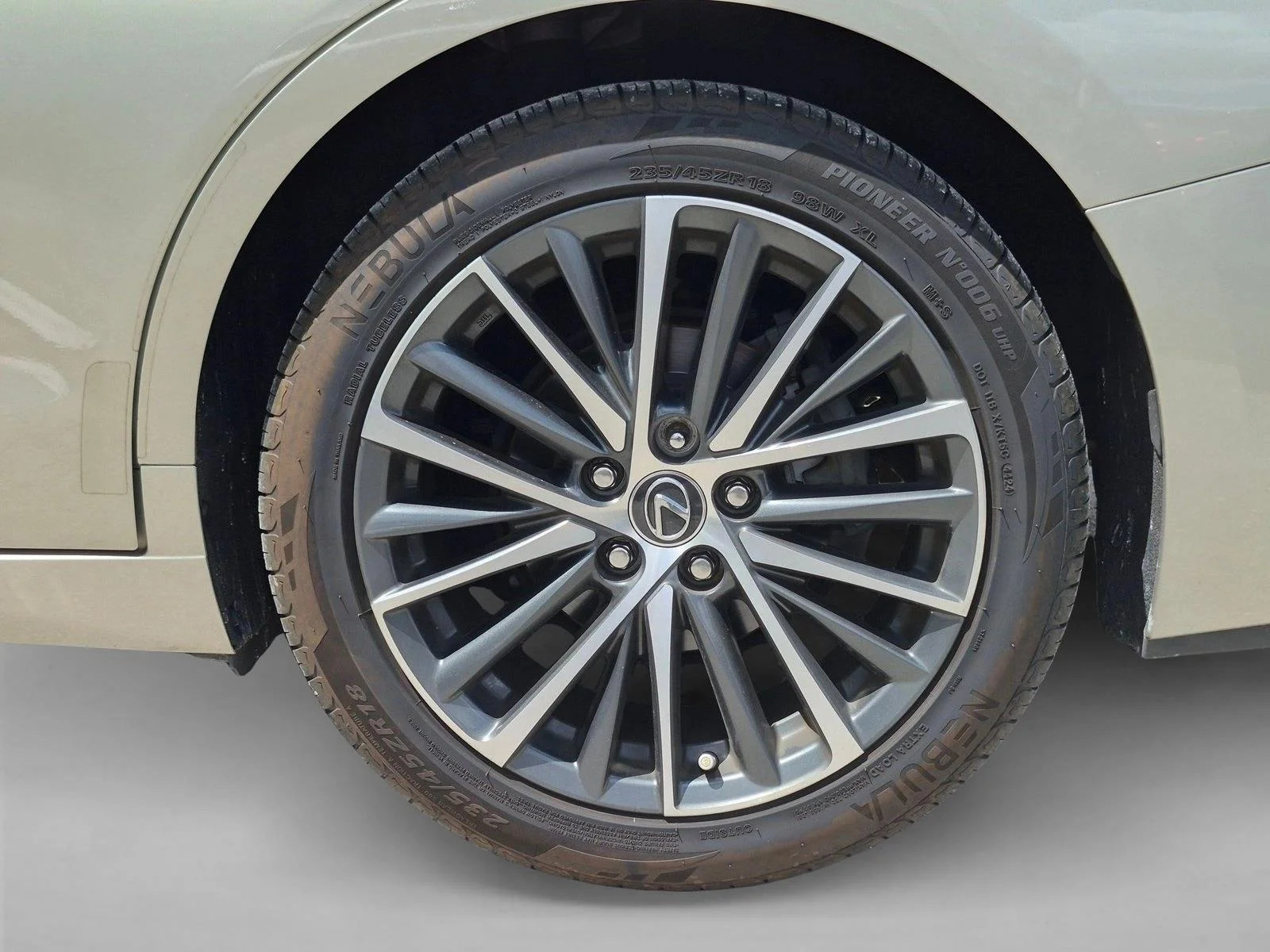 Certified Used 2022 Moonbeam Beige Metallic Lexus ES 350 image 14