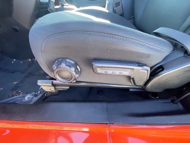Used 2020 Punkn Metallic Clearcoat Jeep Sport S image 23