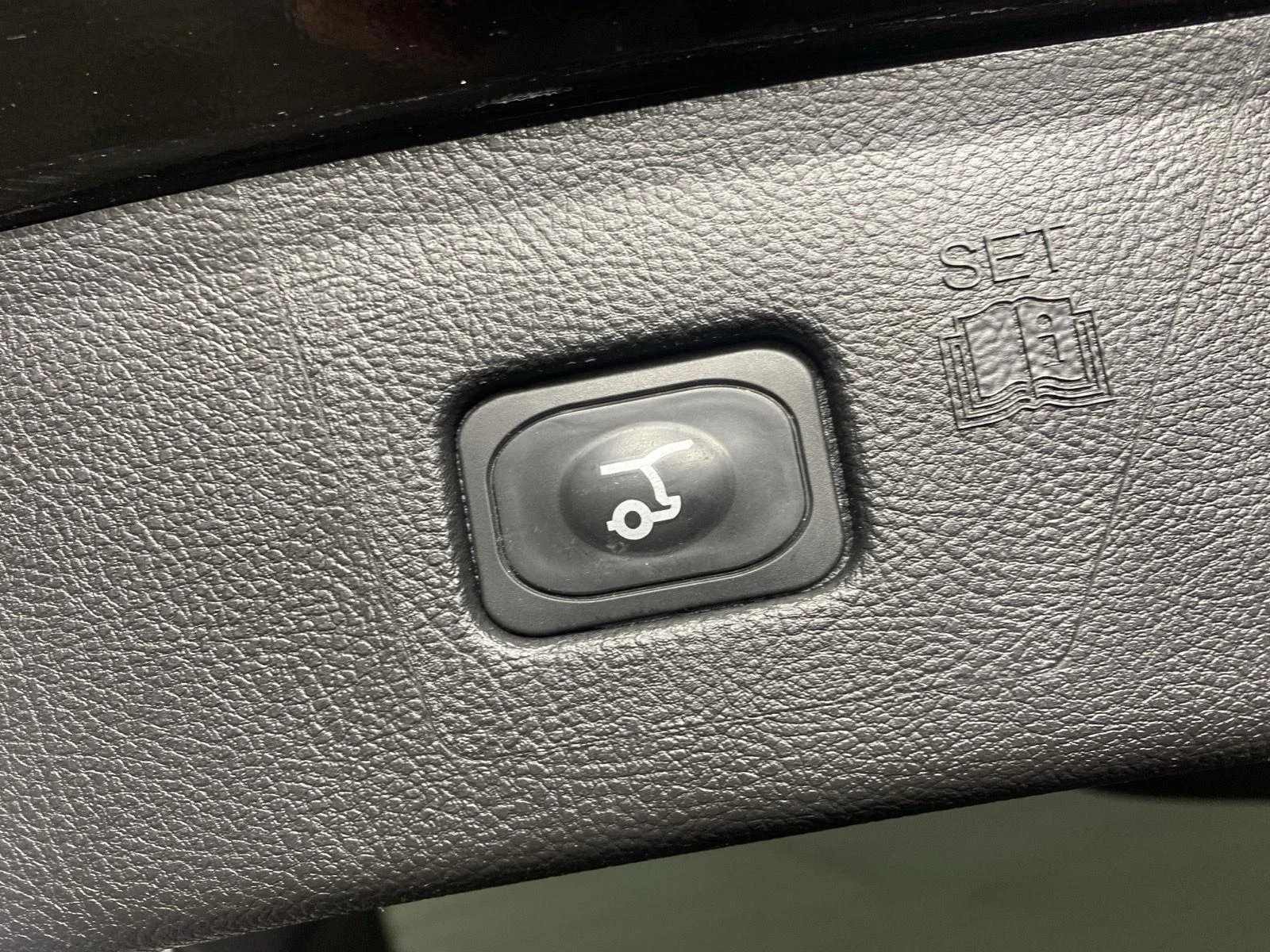 Used 2023 Agate Black Ford ST image 35