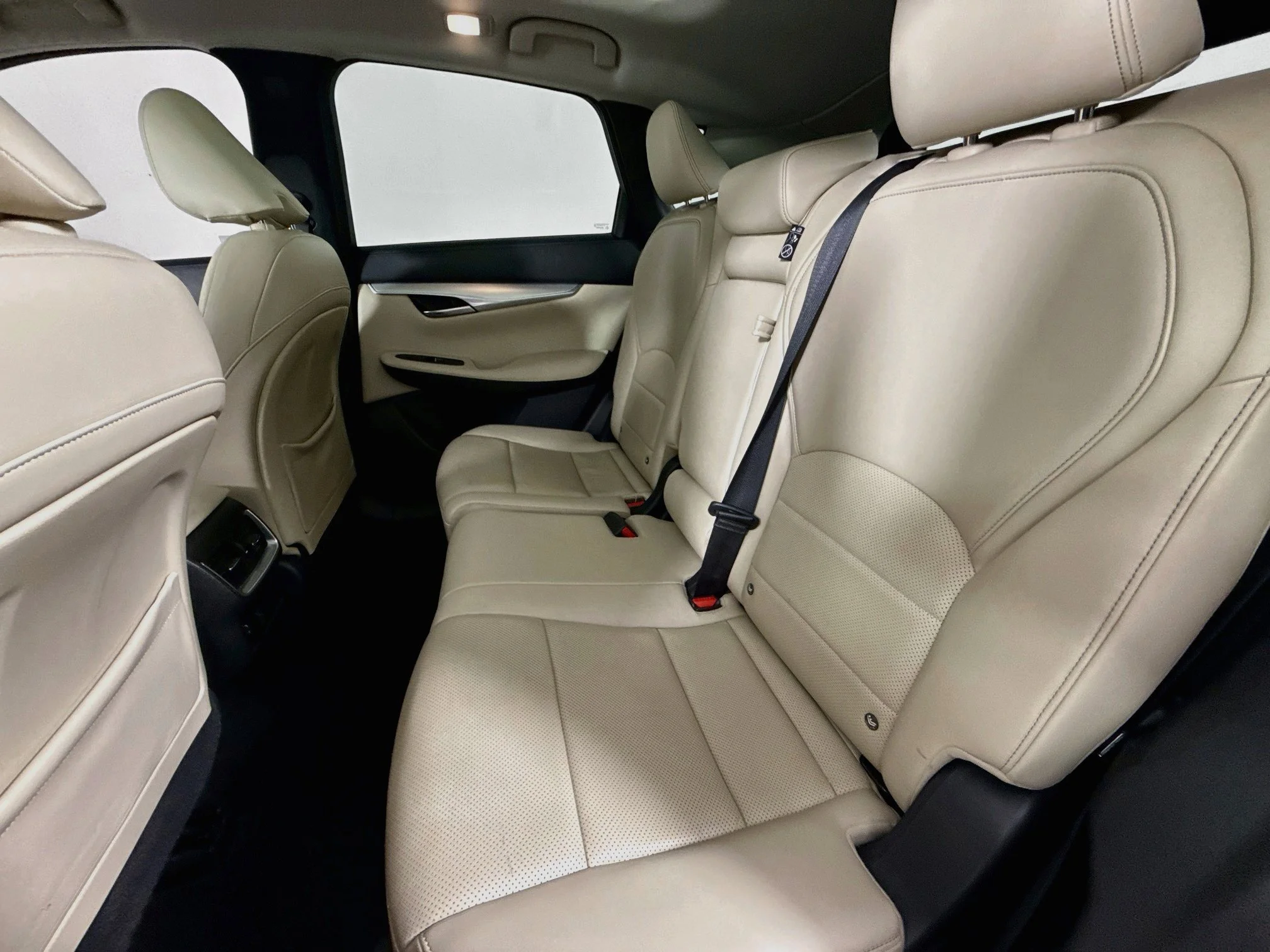 2021 INFINITI QX50 Essential - Photo 23