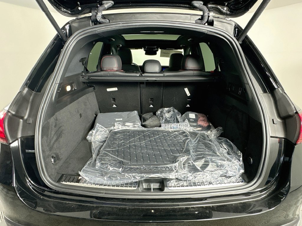 New 2027 Black Mercedes-Benz  image 27