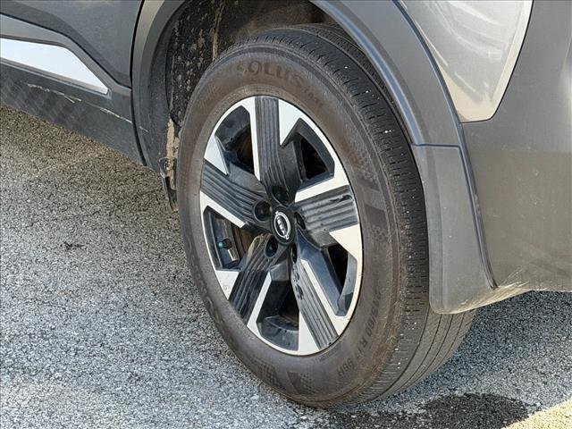 Used 2025 Gun Metallic Nissan SV image 17