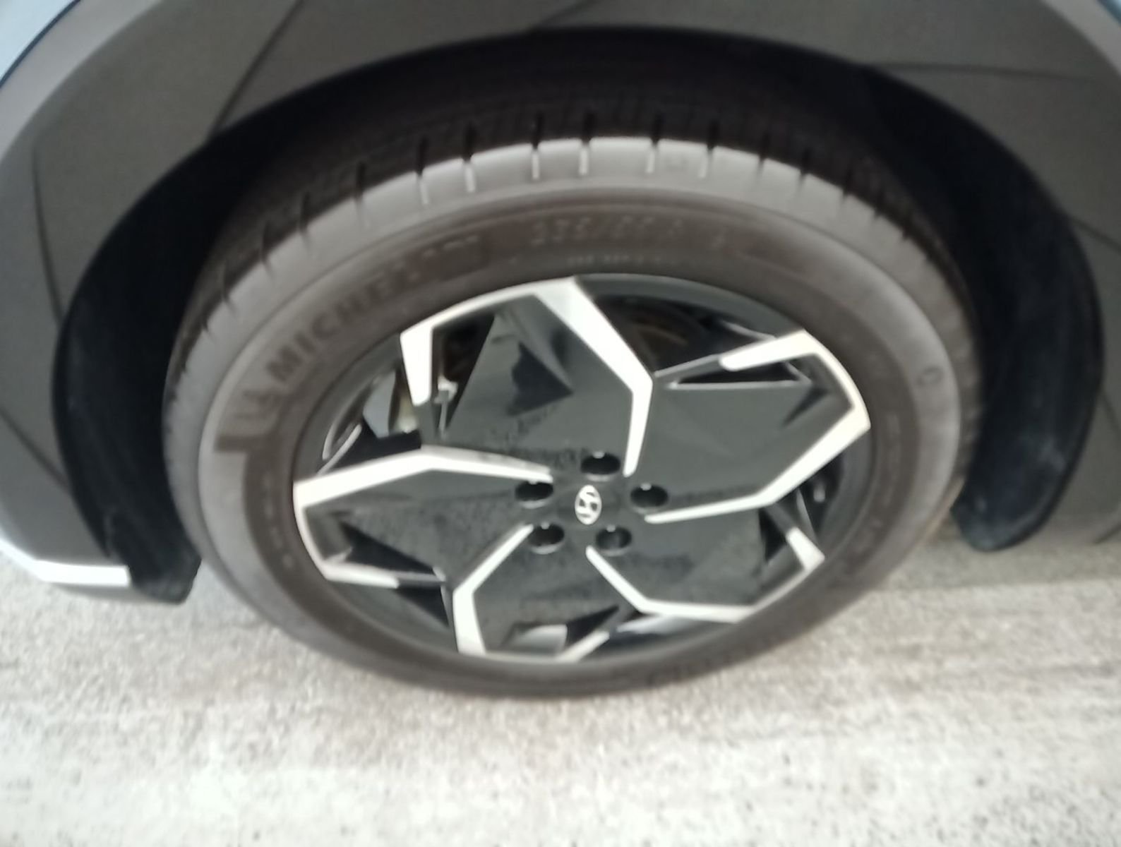 Used 2024 Blue Hyundai SEL image 7