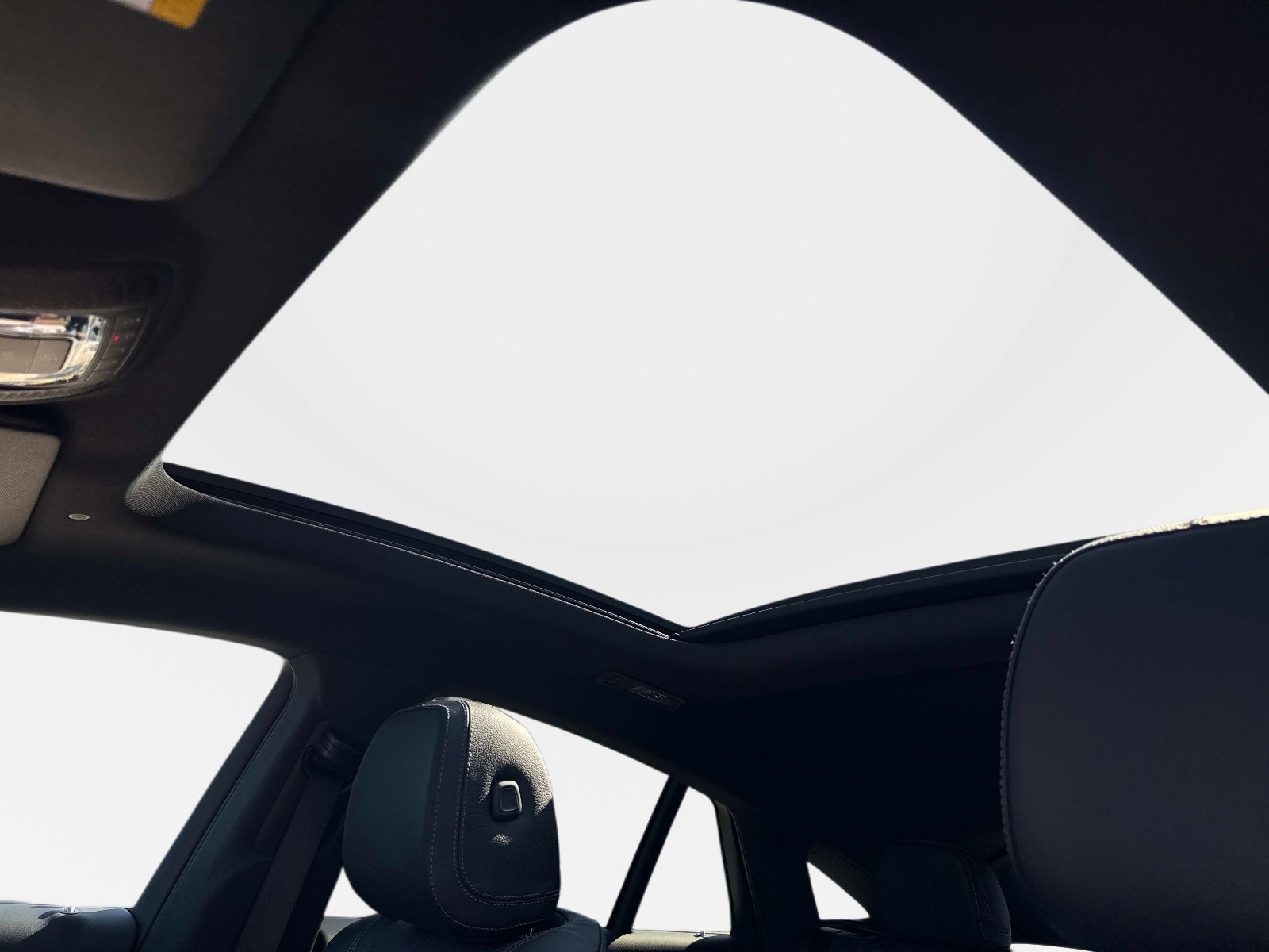 New 2026 Polar White Mercedes-Benz 450 4MATIC® Coupe image 24