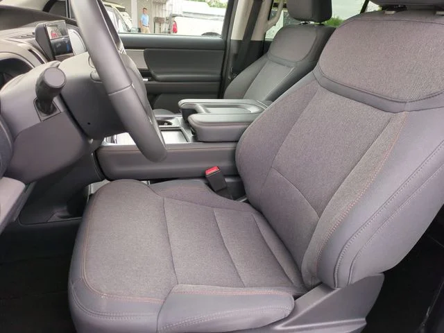 Used 2025 White Ford Active image 14