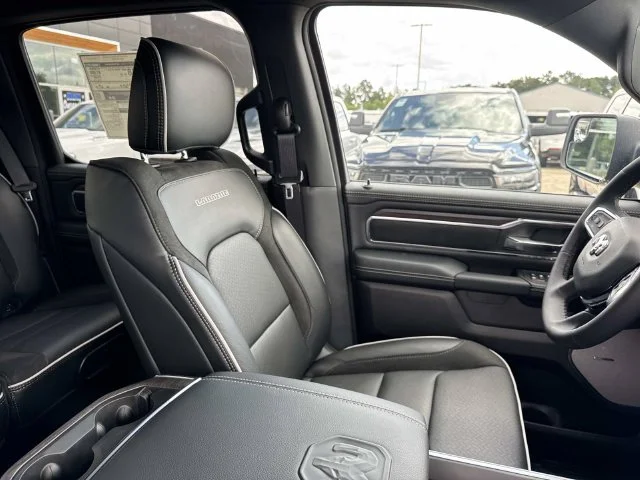 New 2027 Granite Crystal Metallic Clear-Coat Exterior Paint RAM Laramie image 34