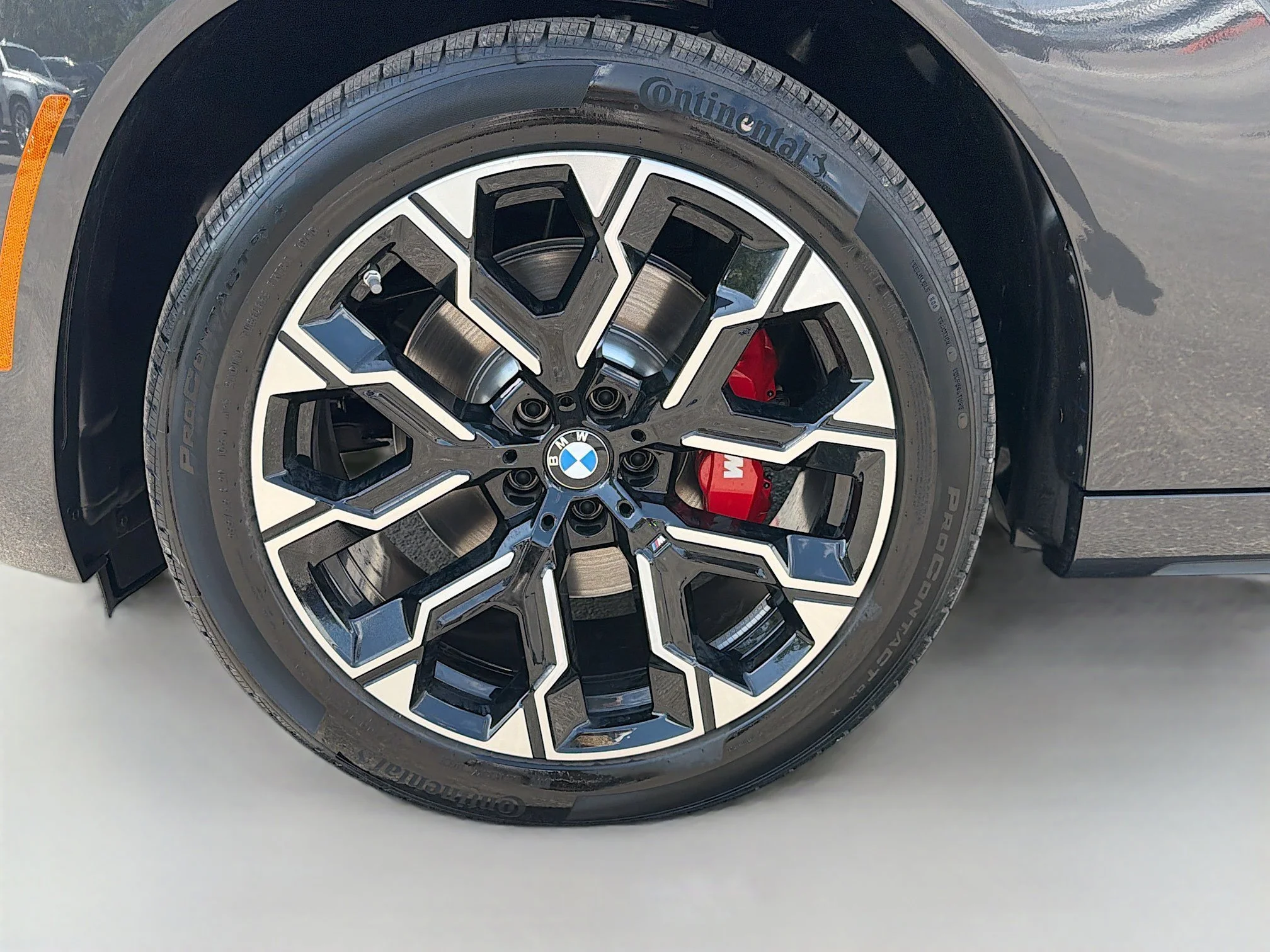 New 2026 Dark Graphite Metallic BMW 30 xDrive image 40
